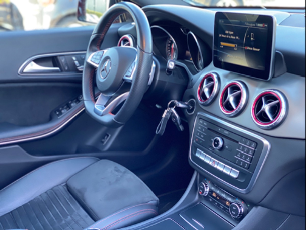 Mercedes-Benz CLA 200 fascination AMG 156ch TO