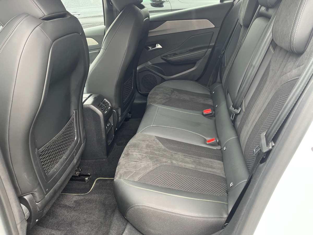 Peugeot 308 III 1.5 BLUEHDI 130 S&S GT EAT8