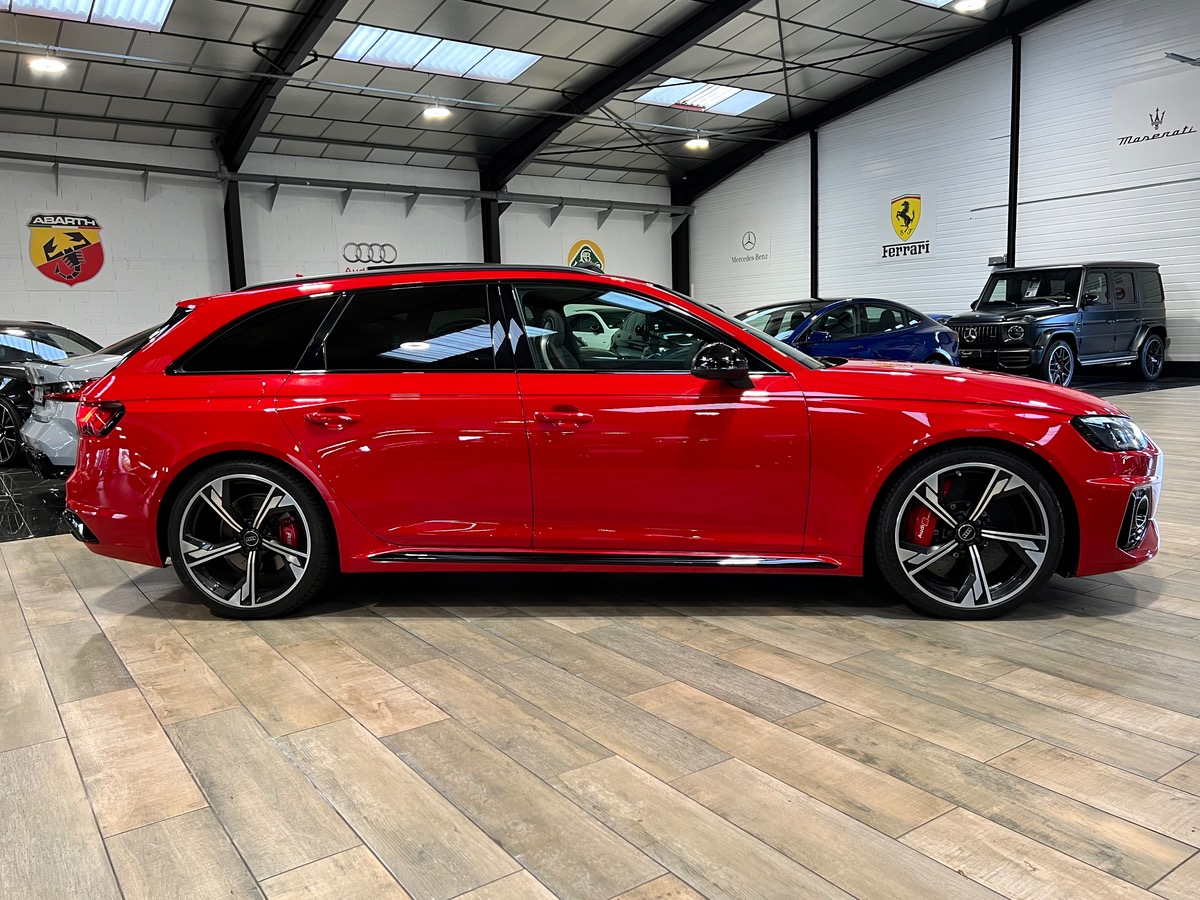 Audi RS4 AVANT QUATTRO V6 2.9 TFSI 450CV FULL L