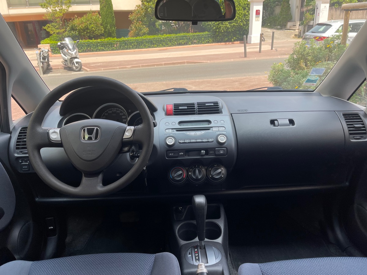 Honda Jazz 1.4 DSI 83CV / Clim / Boite Automatique / Ct OK / Km Reel
