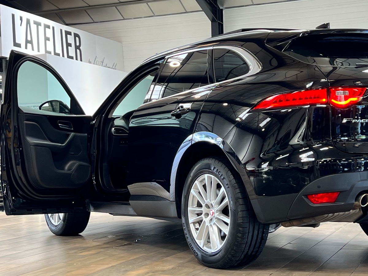 Jaguar F-Pace 2.0D AWD 180CH PRESTIGE TO/1 MAIN N