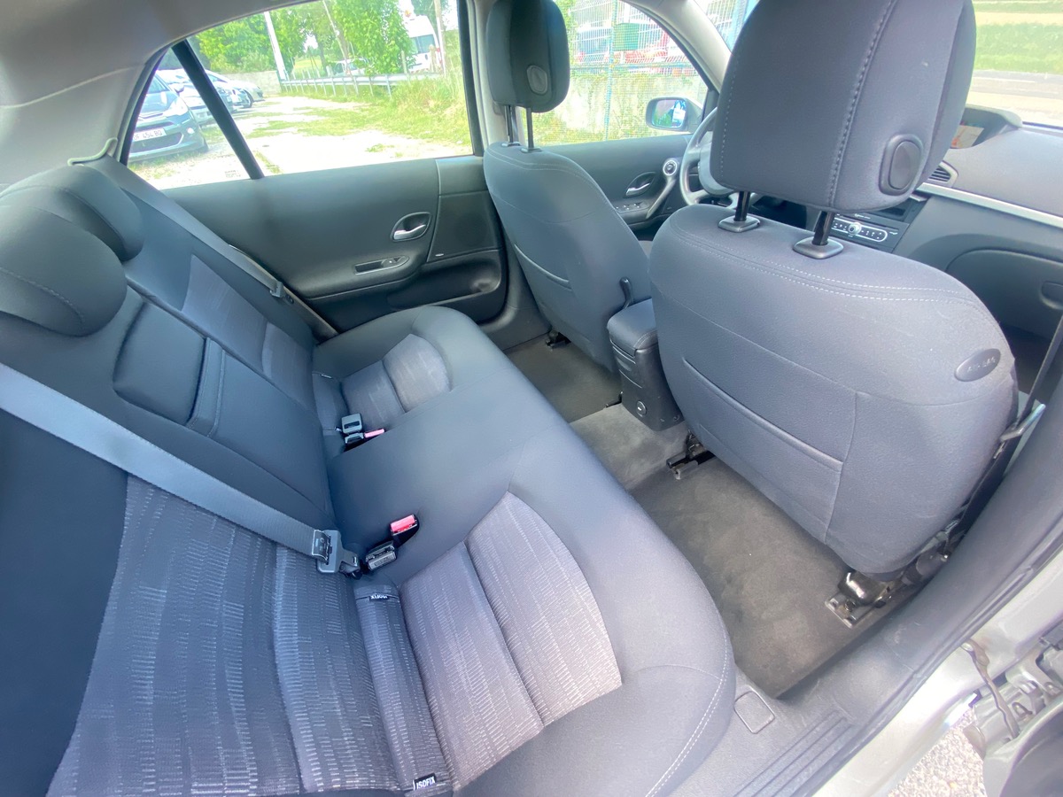 RENAULT Laguna 2.0 dci 150cv
