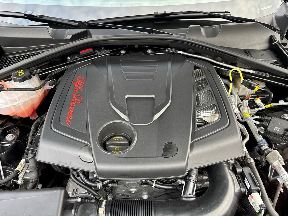 Alfa Romeo Giulia 2.0T 280ch Competizione Q4 AT8 Harman-Kardon Toit ouvrant