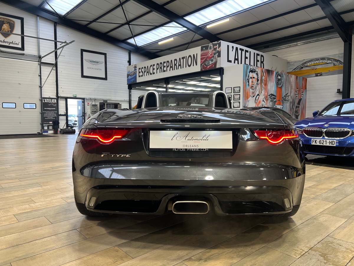 Jaguar F-Type Cabriolet (2) 2.0 300 R-DYNAMIC BVA8