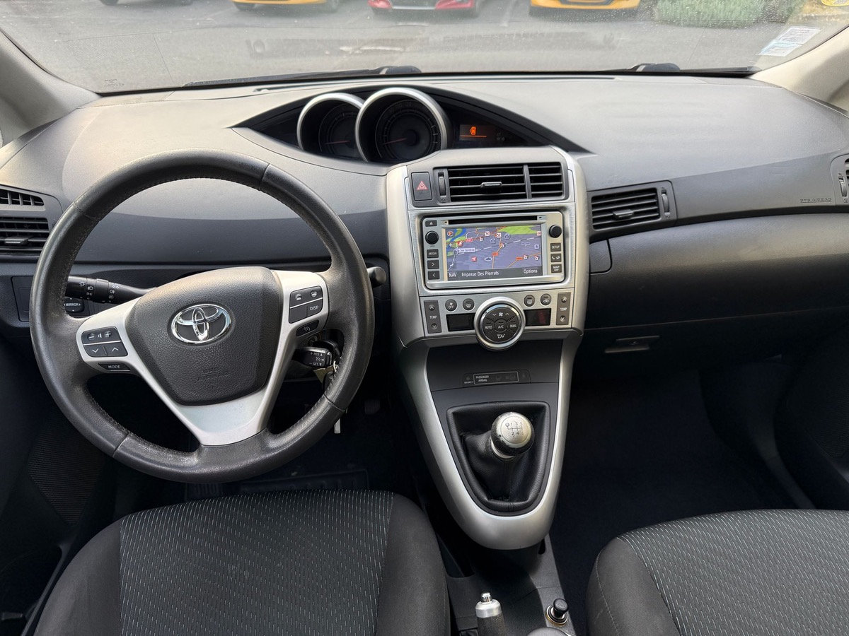 Toyota Verso 126 D-4D 7 place Business 4XCB