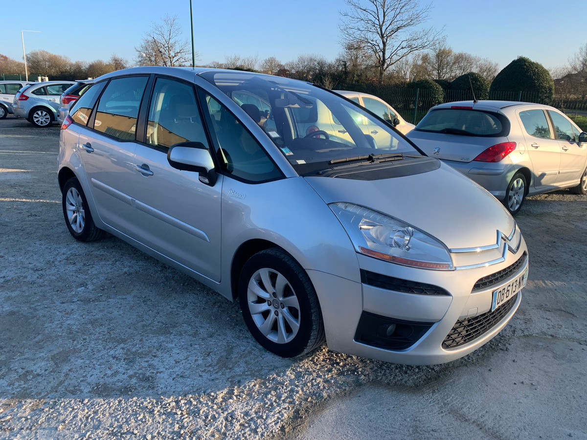 Citroën C4 picasso 1.6 hdi 110CH 162513km