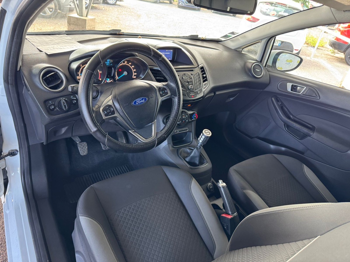 Ford Fiesta 1.5 tdci DIESEL 80000KM SPORT AUTO
