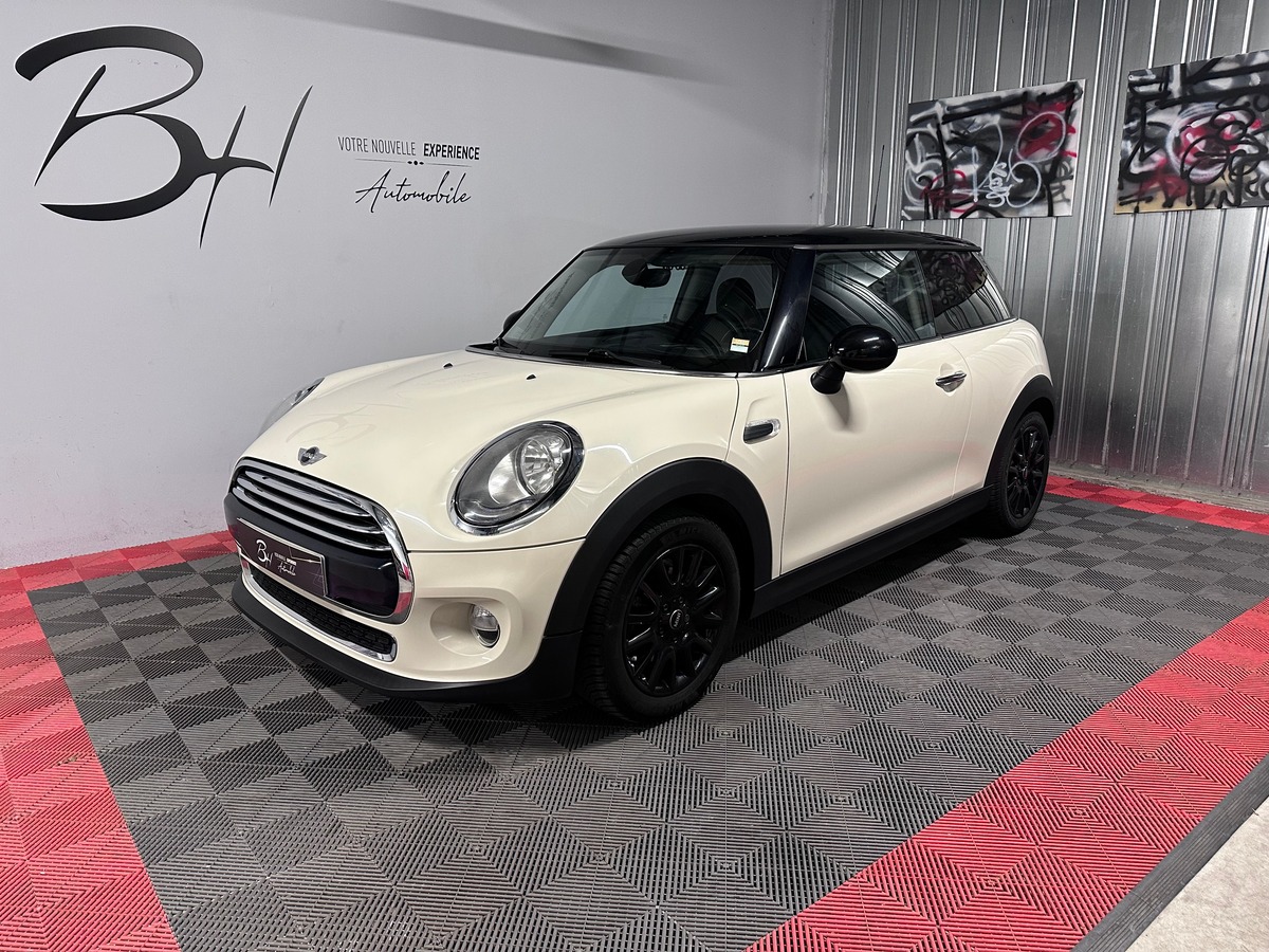 Image: Mini Cooper D CONNECTED 116CH - F56