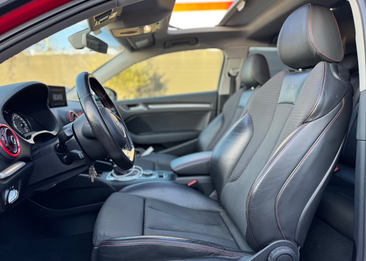 Audi S3 III (2) 2.0 TFSI 300 QUATTRO S TRONIC 7