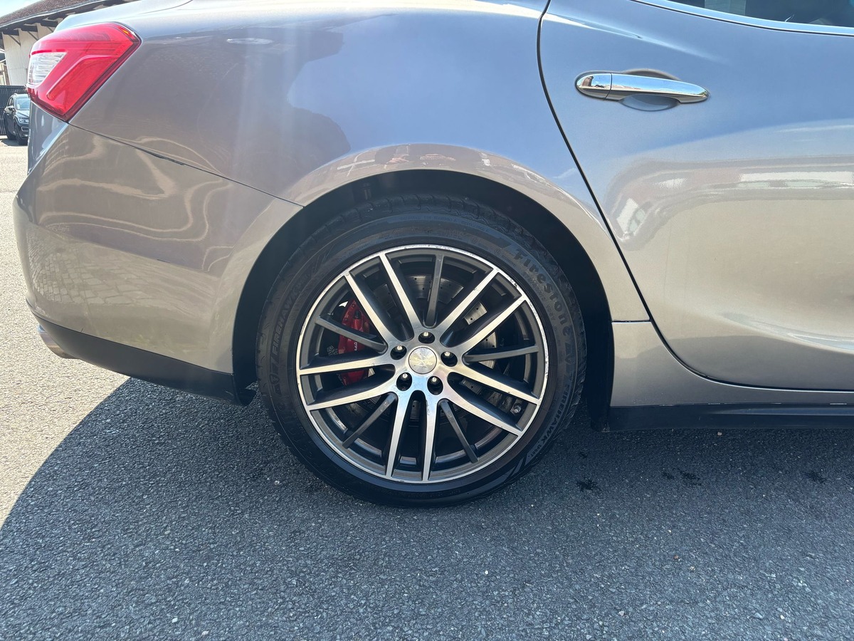Maserati Ghibli 3.0 V6 275 BVA - Révisée