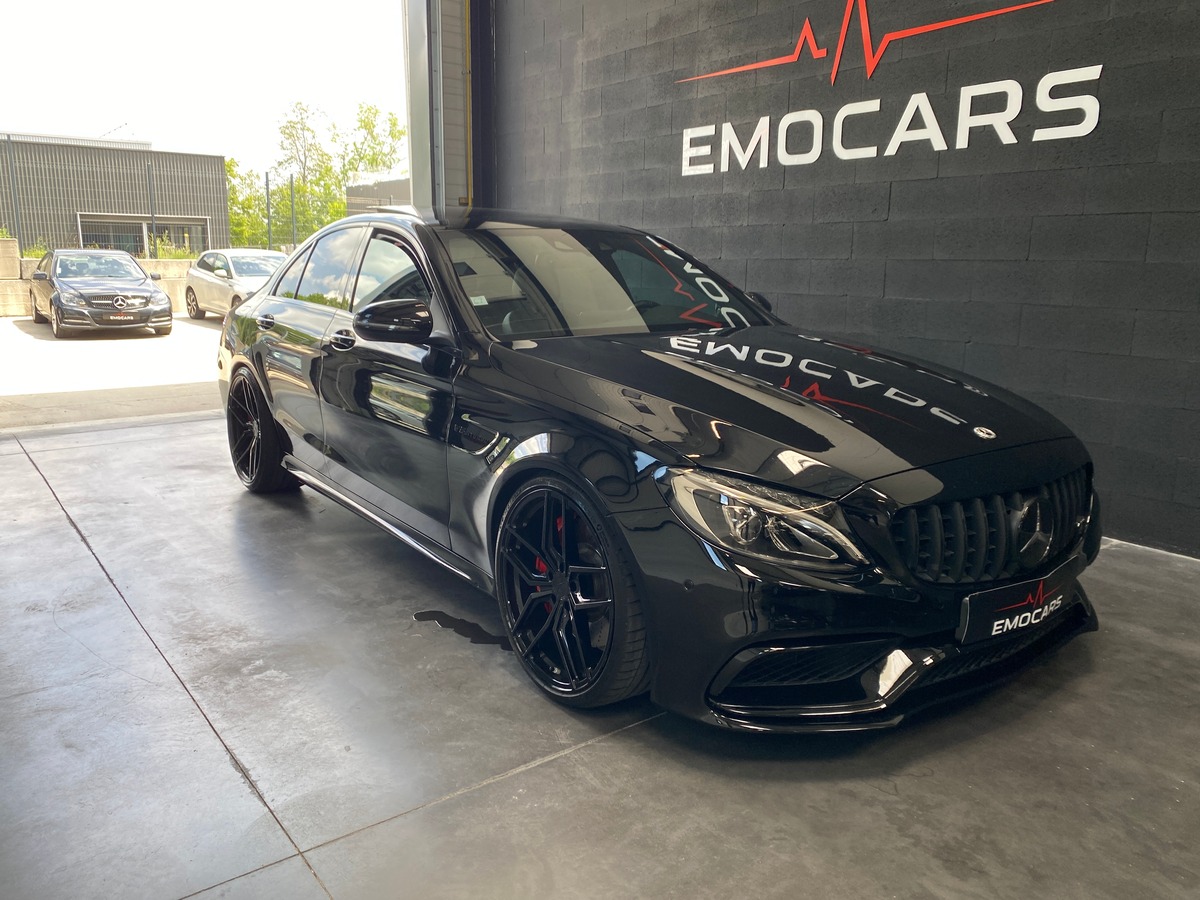 Mercedes-Benz Classe C C 63 AMG 476