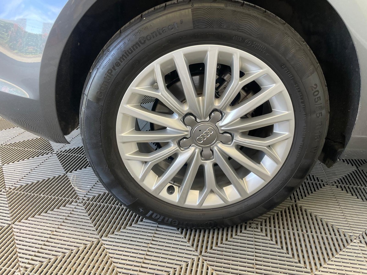 Audi A3 Sportback 1.6 TDI 105   AMBIENTE