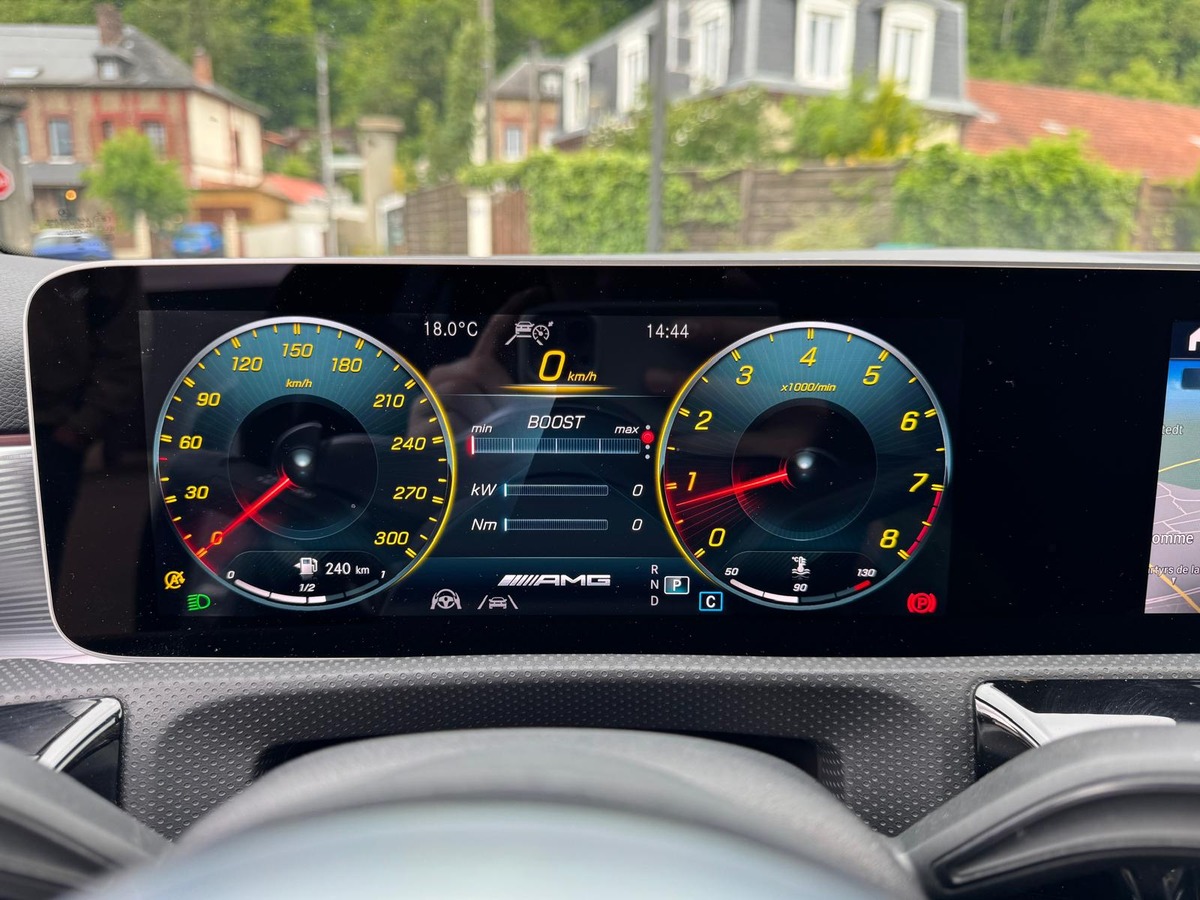Mercedes-Benz Classe A 45 S AMG 2.0 4MATIC 8G 421 cv